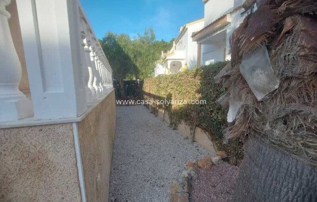 Resale - Villa - Algorfa
