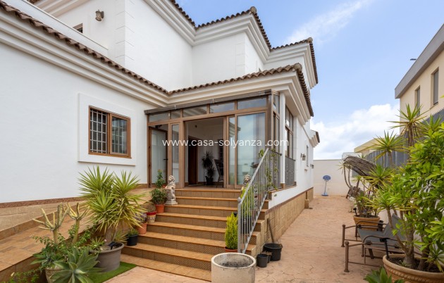 Resale - Villa - Los Montesinos - Costa Blanca