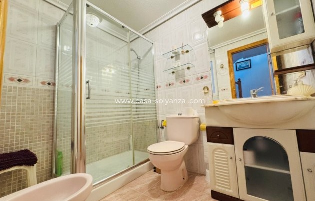 Resale - Apartment / flat - La Mata - Costa Blanca