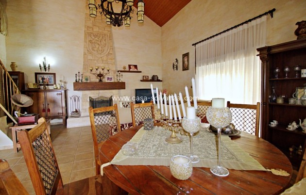 Resale - Villa - Elche - Valverde