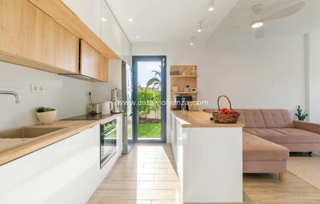 Resale - Villa - Orihuela Costa - Costa Blanca