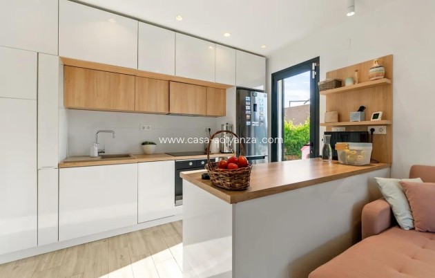 Resale - Villa - Orihuela Costa - Costa Blanca