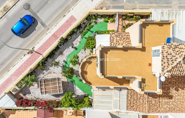 Resale - Villa - Orihuela Costa - Costa Blanca