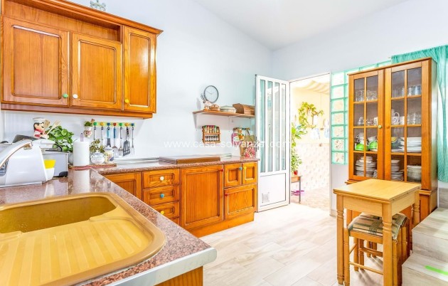 Resale - Villa - Orihuela Costa - Costa Blanca