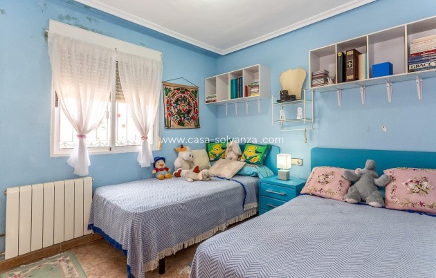 Resale - Villa - Orihuela Costa - Costa Blanca