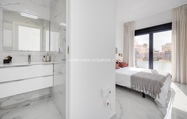 Resale - Villa - Torrevieja - Costa Blanca