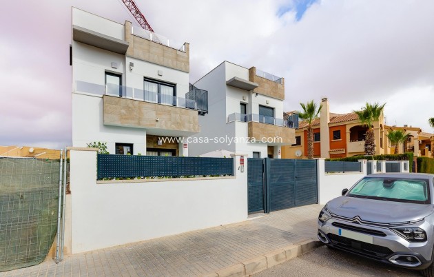 Resale - Villa - Torrevieja - Costa Blanca