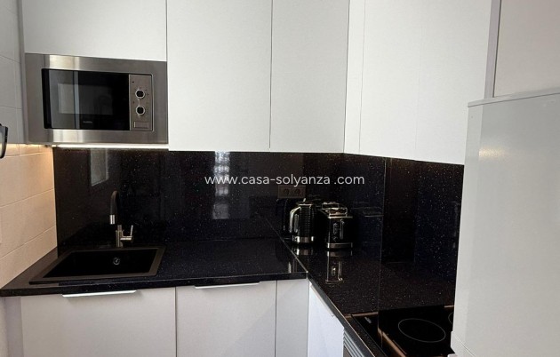 Resale - Bungalow - Torrevieja - Cañada Del Molino