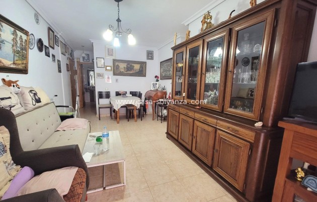 Resale - Apartment / flat - Torrevieja - Center