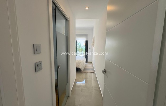 Resale - Apartment / flat - Pilar de La Horadada - Pilar de La Horadada - Town
