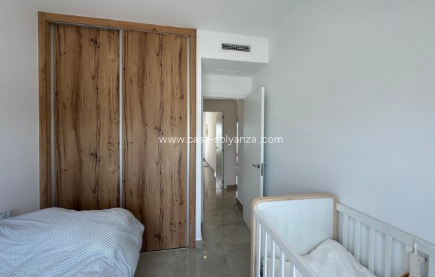 Resale - Apartment / flat - Pilar de La Horadada - Pilar de La Horadada - Town