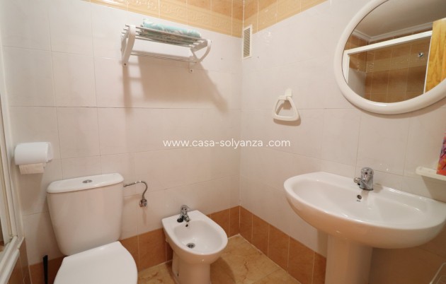 Resale - Apartment / flat - Torrevieja - Altos del Limonar