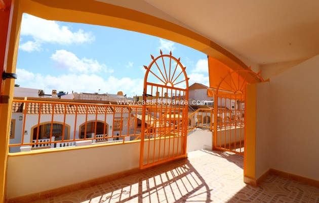 Resale - Apartment / flat - Torrevieja - Altos del Limonar