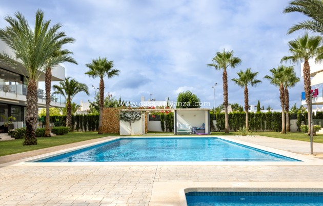 Resale - Apartment / flat - Mar de Cristal - Costa Calida