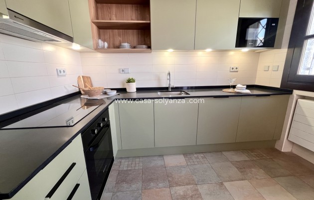 Resale - Townhouse - Sucina - Inland