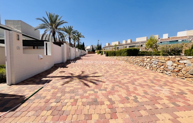 Resale - Townhouse - Sucina - Inland