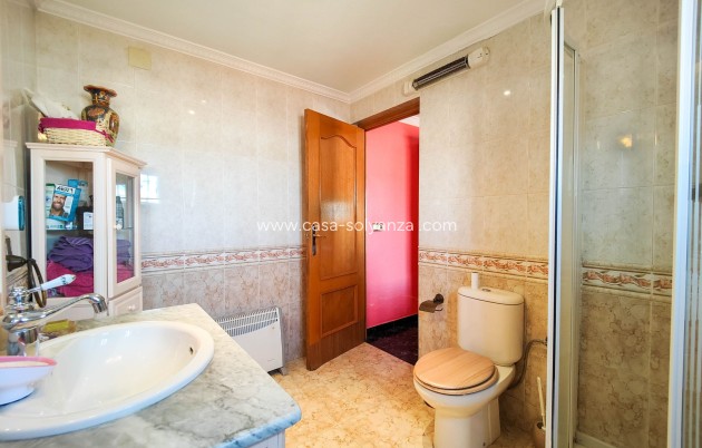 Resale - Villa - Torrevieja - Costa Blanca