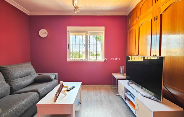 Resale - Villa - Torrevieja - Costa Blanca