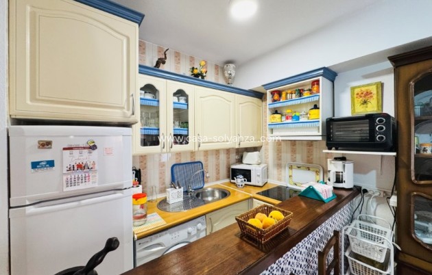 Resale - Apartment / flat - La Mata - Costa Blanca