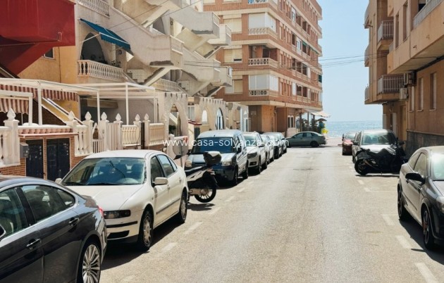Resale - Apartment / flat - La Mata - Costa Blanca