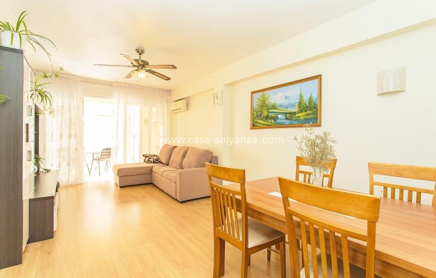 Resale - Apartment / flat - Torrevieja - Playa del Cura