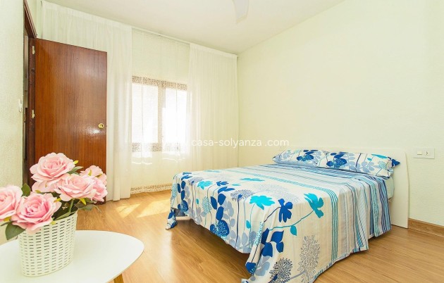 Resale - Apartment / flat - Torrevieja - Playa del Cura