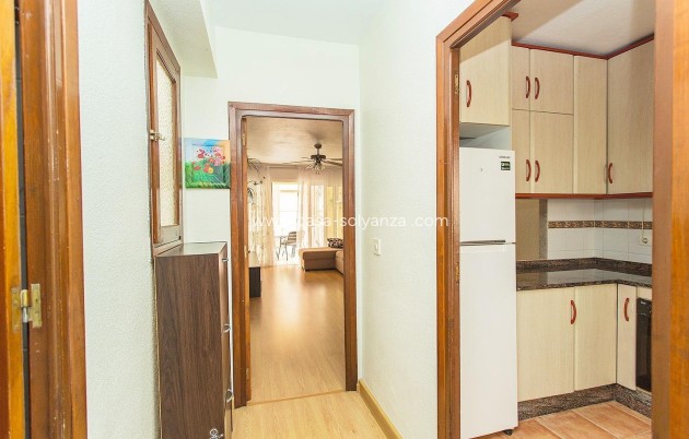 Resale - Apartment / flat - Torrevieja - Playa del Cura