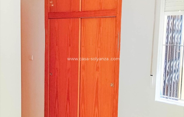Resale - Apartment / flat - Orihuela Costa - La Florida
