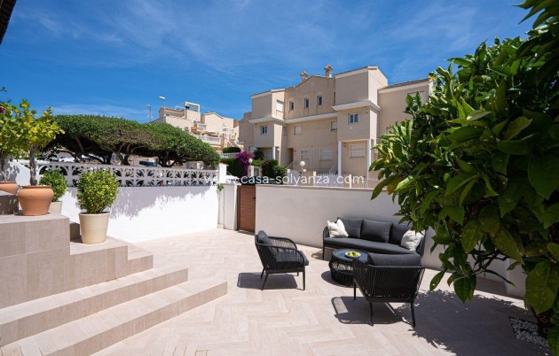 Resale - Villa - Orihuela Costa - Los Almendros-La Florida