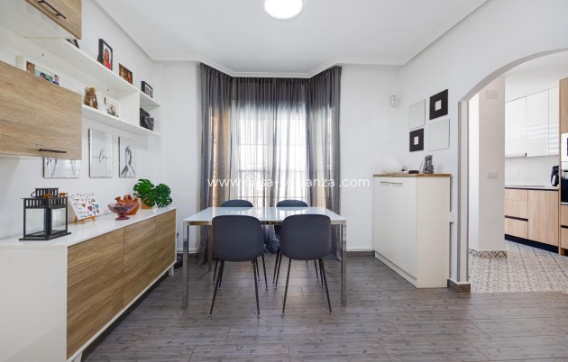 Resale - Townhouse - Guardamar del Segura - El Raso