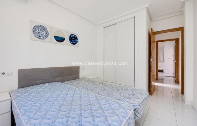 Resale - Apartment / flat - Torrevieja - Punta Prima
