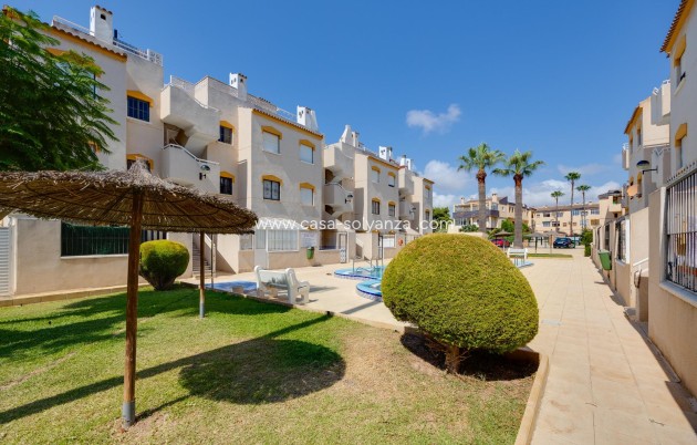 Resale - Apartment / flat - Torrevieja - Punta Prima