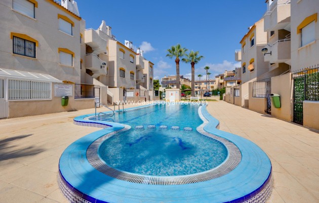 Resale - Apartment / flat - Torrevieja - Punta Prima