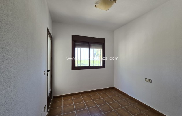 Resale - Villa - Algorfa - La Finca Golf Resort