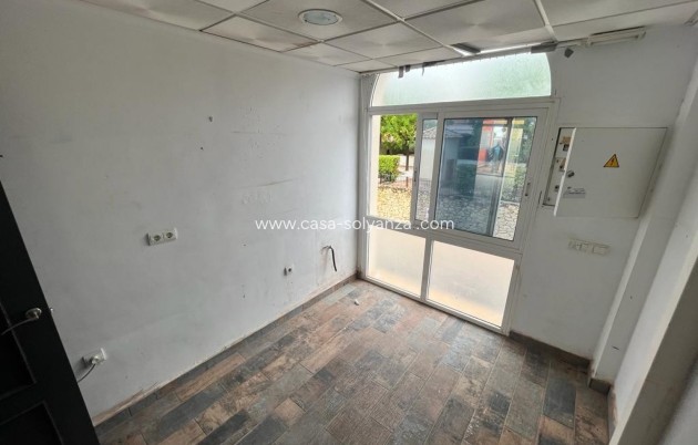 Resale - Commercial - Algorfa - La Finca Golf Resort