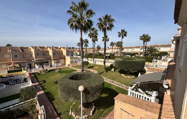 Resale - Townhouse - Ciudad Quesada - Doña pepa