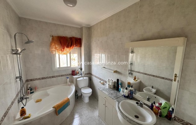 Resale - Townhouse - Ciudad Quesada - Doña pepa
