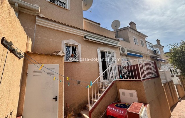 Resale - Townhouse - Ciudad Quesada - Doña pepa