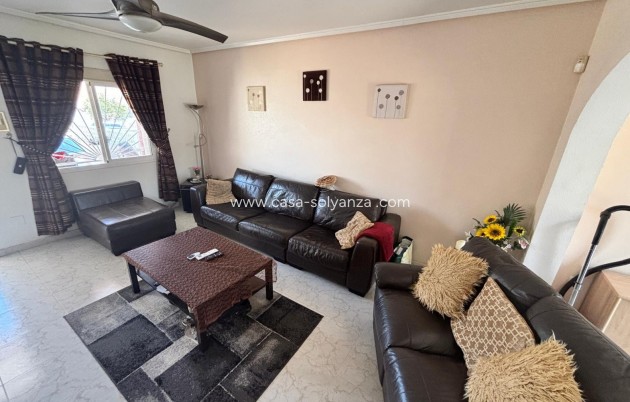 Resale - Townhouse - Ciudad Quesada - Doña pepa