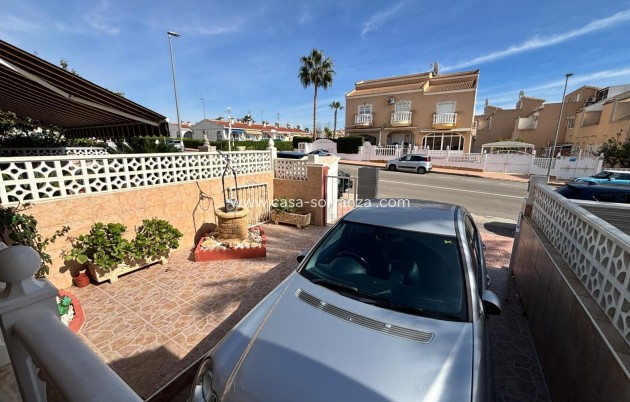Resale - Townhouse - Ciudad Quesada - Doña pepa