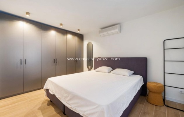 Resale - Villa / Detached - Ciudad Quesada - Quesada Center