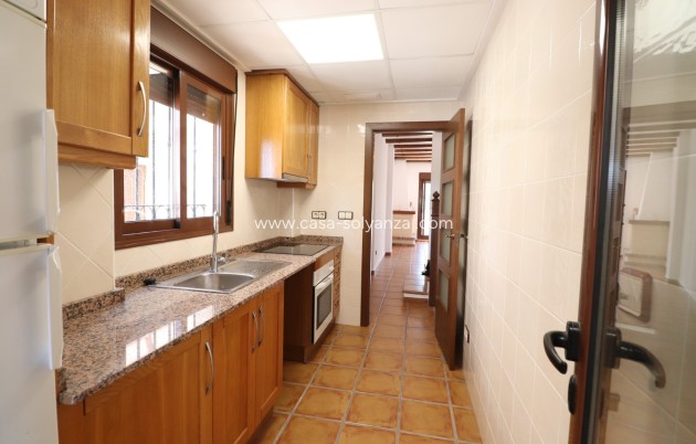 Resale - Villa - Algorfa - La Finca Golf Resort