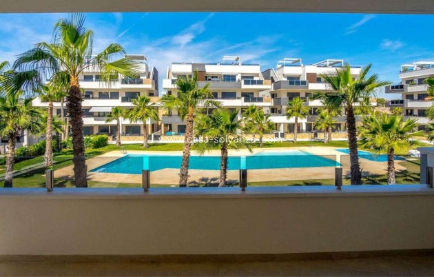 Resale - Apartment / flat - Los Altos - Costa Blanca