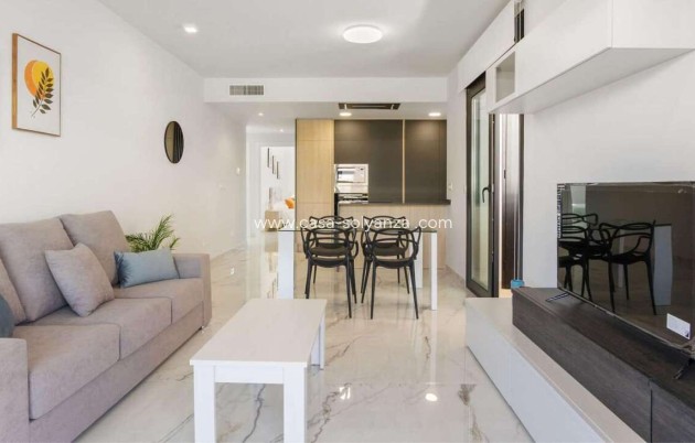 Resale - Apartment / flat - Los Altos - Costa Blanca