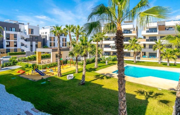 Resale - Apartment / flat - Los Altos - Costa Blanca