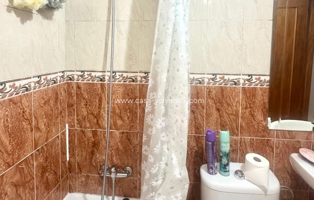 Resale - Apartment / flat - Torrevieja - Estacion Autobuses
