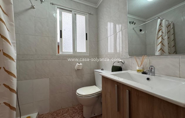 Resale - Apartment / flat - Torrevieja - Center