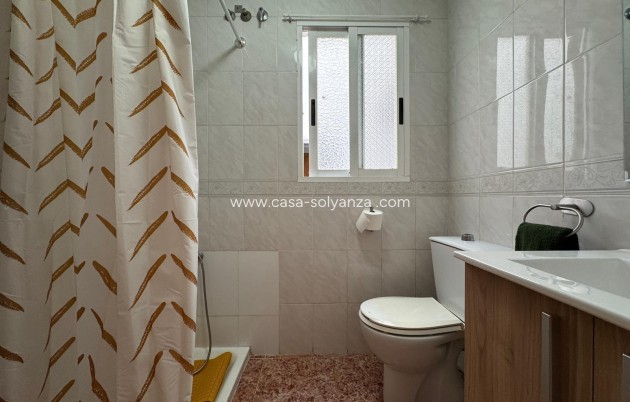Resale - Apartment / flat - Torrevieja - Center