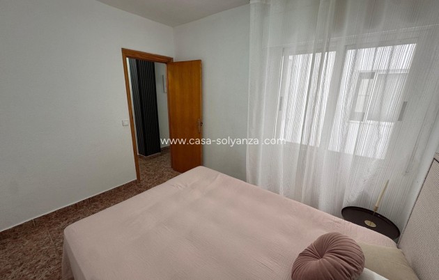 Resale - Apartment / flat - Torrevieja - Center
