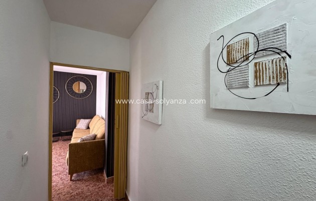 Resale - Apartment / flat - Torrevieja - Center